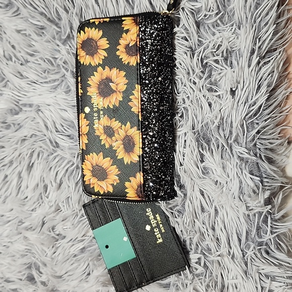 kate spade Handbags - Kate spade sunflower  zip around wallet and matching  card holder